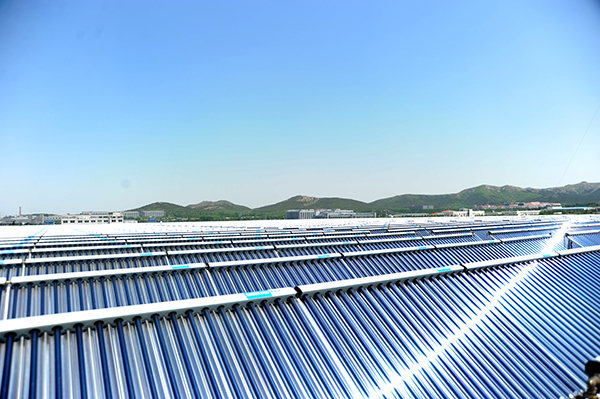 13力諾瑞特太陽(yáng)能CPC中溫集熱器.jpg 13力諾瑞特太陽(yáng)能CPC中溫集熱器.jpg